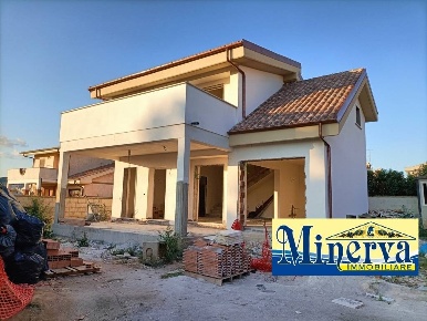 Foto Villa singola in via della cannuccia, Anzio di 120 m² con 4 locali