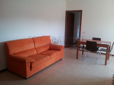 Foto Appartamento in Via Emilio Lussu 4, Legnago Centro di 80 m² in affitto