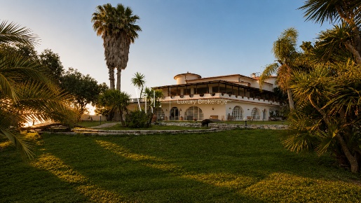 Foto Villa unifamiliare a Roma Casal Monastero di 1600 m² in affitto