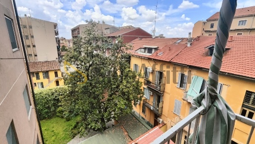 Foto Appartamento in Corso Alessandro Manzoni 72, Pavia di 90 m² in affitto