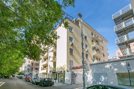 Foto Appartamento in Viale delle Province, Roma Bologna di 85 m² in vendita