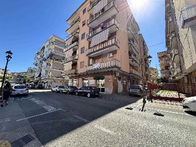Foto Appartamento in Via Ada Negri 7, Battipaglia Centro di 120 m²