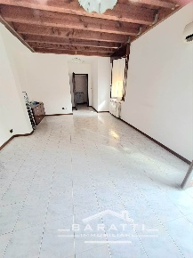 Foto Appartamento a Poggio Rusco Centro di 80 m² con 5 locali in vendita
