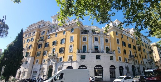 Foto Appartamento in Piazza dell'Emporio, Roma Testaccio di 207 m²