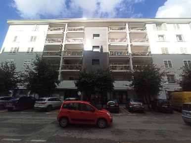 Foto Appartamento a Caserta Monti di 130 m² con 5 locali in affitto