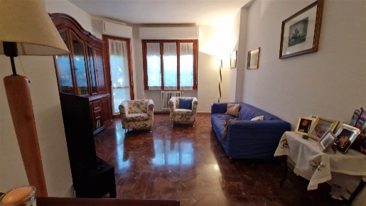 Foto Appartamento a Campi Bisenzio Il Rosi, Limite di 80 m² con 4 locali