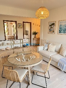 Foto Appartamento a Massa Marina di Massa Centro di 70 m² con 5 locali