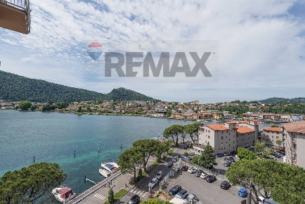 Foto Appartamento in via G. Garibaldi 24, Sarnico di 122 m² con 3 locali