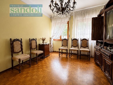 Foto Appartamento in Viale Rimembranza, Vercelli Semicentro di 75 m²