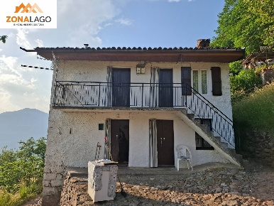 Foto Rustico in localita giglio 19, Pisogne di 111 m² con 5 locali