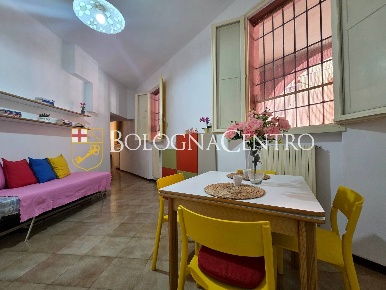 Foto Appartamento in Via Delle Belle Arti, Bologna Irnerio di 53 m²