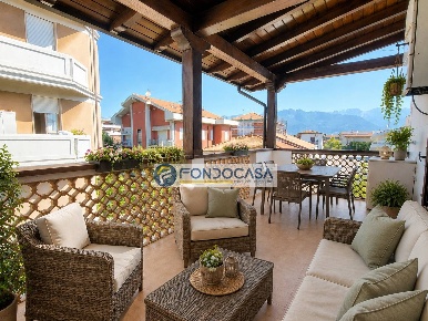 Foto Appartamento in Via Esperanto, Massa Marina di Massa Centro di 75 m²