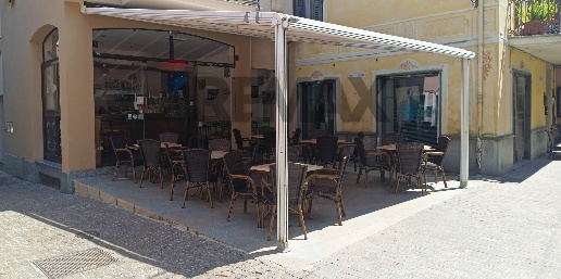 Foto Bar a Cairo Montenotte Centro di 75 m² con 3 locali in vendita