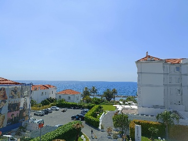 Foto Attico in corso matuzia, Sanremo Corso degli Inglesi di 156 m²