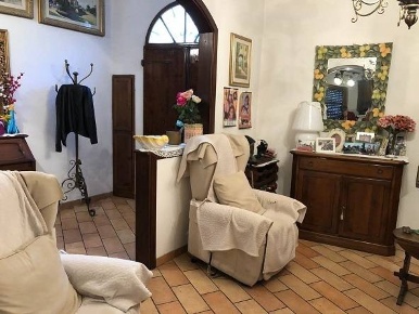 Foto Casa indipendente in via Coppino 55, Viareggio di 110 m² con 5 locali