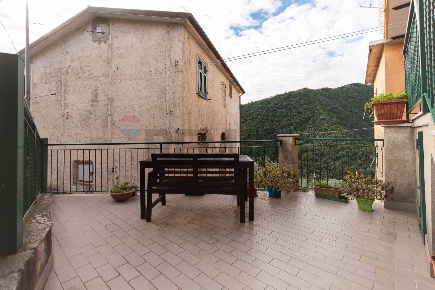 Foto Appartamento in Frazione Capreno 86, Sori Capreno di 75 m² in vendita