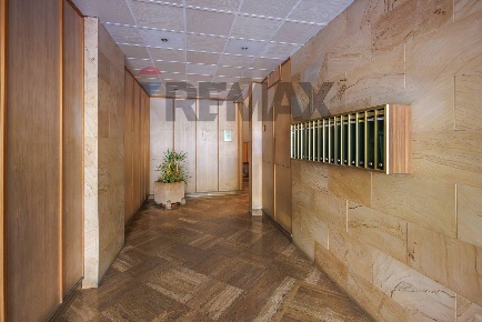 Foto Ufficio in Via De Vito Francesco 4, Bari Carrassi di 256 m² in vendita