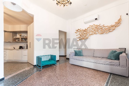 Foto Appartamento in Via Redipuglia 1, Genova Quarto di 131 m² con 7 locali