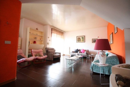 Foto Villa unifamiliare in via D' Antona, Monsampolo del Tronto Stella