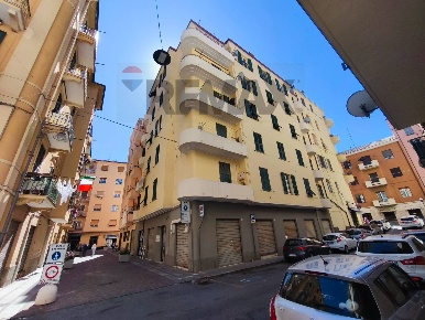 Foto Appartamento in Via Vittorio Emanuele 9, Vado Ligure Vado Centro