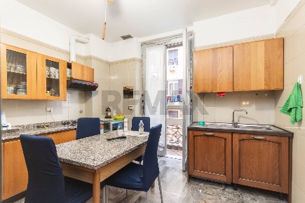 Foto Appartamento in Via San Giovanni D'acri 3, Genova Cornigliano di 79 m²