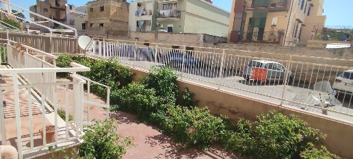 Foto Appartamento in via mammana 262, Palermo di 130 m² con 4 locali