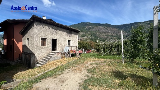 Foto Rustico in Frazione Favret, Gressan Centro di 80 m² con 2 locali