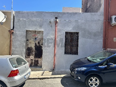 Foto Casa indipendente a Pachino Centro di 76 m² con 4 locali in vendita