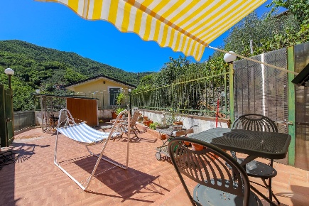 Foto Case semi ndipendenti in LOCALITA' GARBUGGI, Leivi di 110 m²