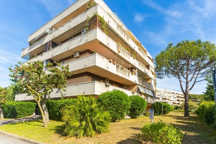 Foto Appartamento in Nino Taranto, Roma Malafede di 60 m² con 3 locali