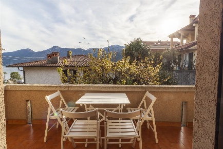 Foto Appartamento in Via Al Torchio, Lierna di 147 m² con 4 locali