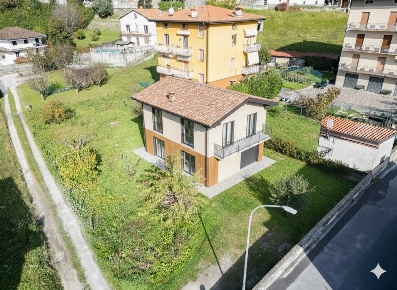 Foto Terreno edificabile in Via dei Partigiani, Mandello del Lario Centro