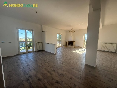Foto Appartamento in strada provinciale pascolare, Palombara Sabina