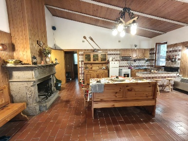 Foto Rustico in Vocabolo Vaccano 75, Montecastrilli di 110 m² con 5 locali