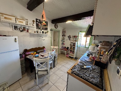 Foto Appartamento a Livorno Pontino - Bastia di 49 m² con 2 locali