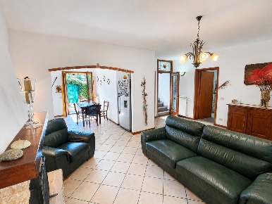 Foto Villa a schiera a Terricciola La Rosa di 150 m² con 6 locali