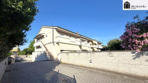 Foto Appartamento a Santa Croce sull'Arno Centro di 72 m² con 3 locali