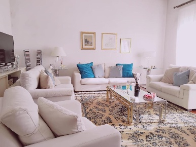 Foto Villa unifamiliare a Montelupo Fiorentino di 195 m² con 10 locali