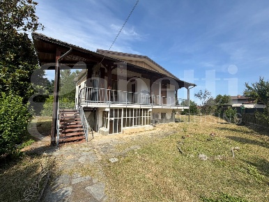 Foto Villa singola in Via delle Betulle 8, Sangano di 180 m² con 4 locali