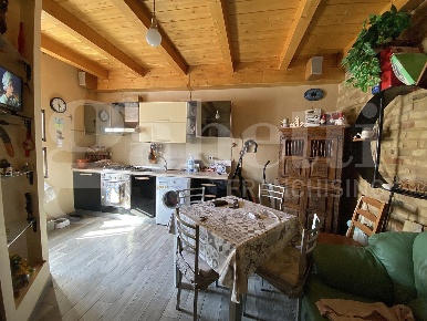 Foto Appartamento in Zona Pace, Macerata Centro di 45 m² con 4 locali