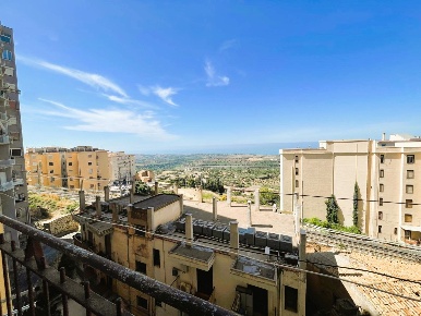Foto Appartamento in Viale Pietro Nenni 34, Agrigento Centro Storico