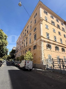 Foto Appartamento in Paolo Emilio, Roma Prati di 52 m² con 2 locali