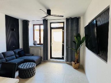 Foto Appartamento in Via XX Settembre 999, Arona Centro di 139 m²