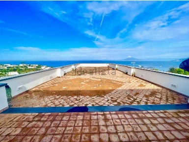 Foto Attico in VIA LO PALAZZO, Capri Centro di 160 m² con 3 locali