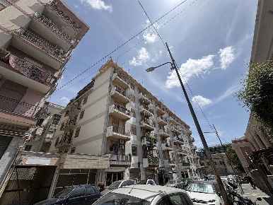 Foto Appartamento in Via piemonte  22, Messina Quartiere Lombardo di 138 m²