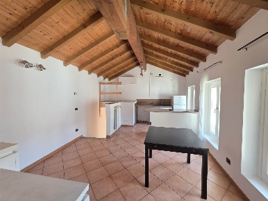 Foto Appartamento a Olginate di 70 m² con 3 locali in vendita