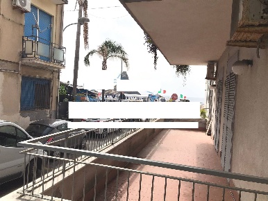 Foto Appartamento a Aci Castello Centro di 7 m² con 1 locali in affitto