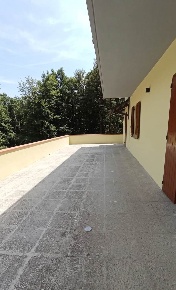 Foto Appartamento a Pistoia La Cugna - Signorino di 82 m² con 4 locali