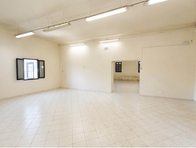 Foto Laboratorio a Pistoia Masiano di 200 m² con 2 locali in affitto