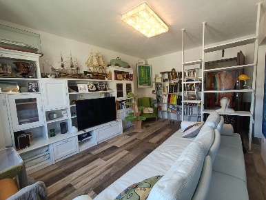 Foto Appartamento a Castellina Marittima di 63 m² con 4 locali in vendita
